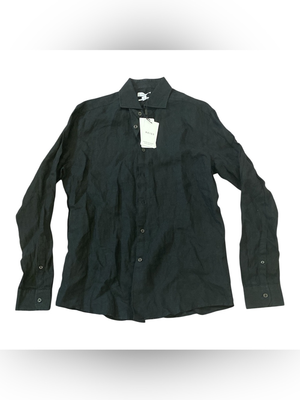 New with tag Riess long sleeve button down shirts men’s size M